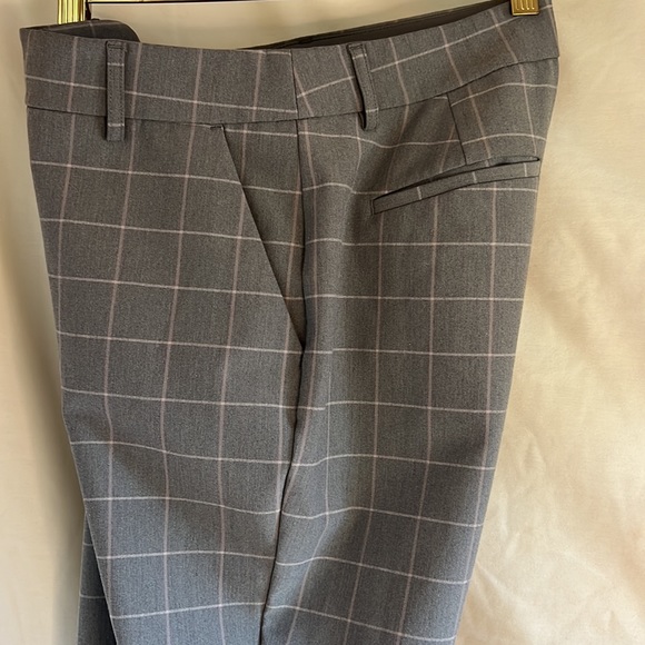 EUC Express Stretch Columnist Ankle size 4R gray pants - Picture 15 of 16